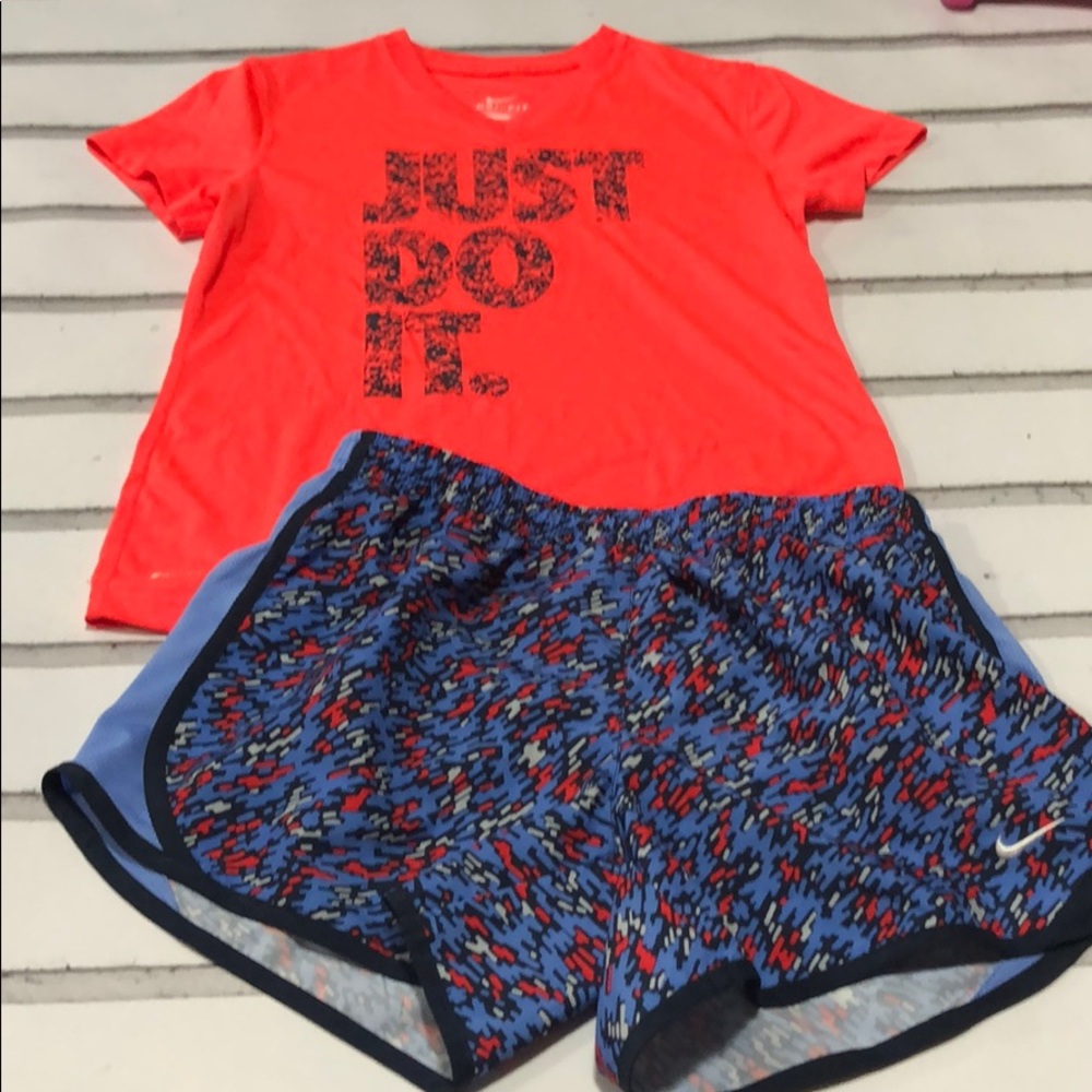 Nike Dri-Fit Set Girls Youth Large Shirt & Shorts